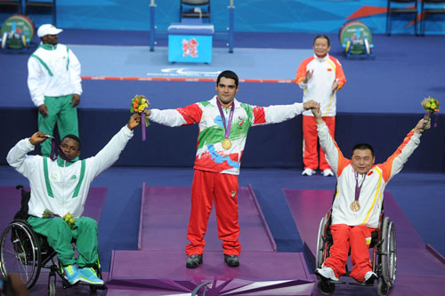 نادر مرادی - برنده مدال طلای وزنه‌برداری پارالمپيک